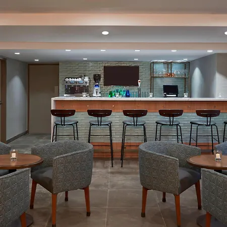 Fairfield Inn By Marriott Montreal Downtown-3